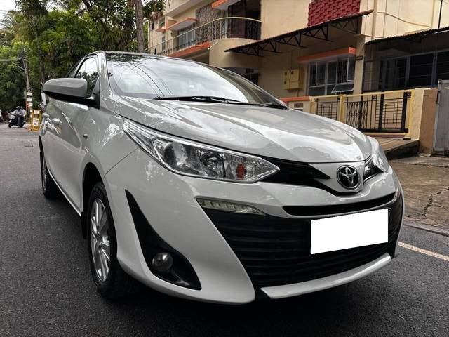 https://images10.gaadi.com/usedcar_image/4556841/original/processed_cca5fdaff9481f39213b6049a46901c4.jpg?imwidth=6400