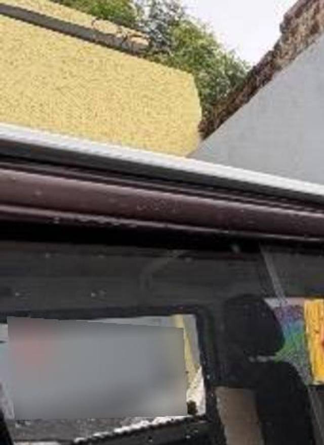 https://images10.gaadi.com/usedcar_image/4556861/original/processed_30ac9e4c-a1da-45af-b95d-f5f5d681af83.jpeg?imwidth=6402