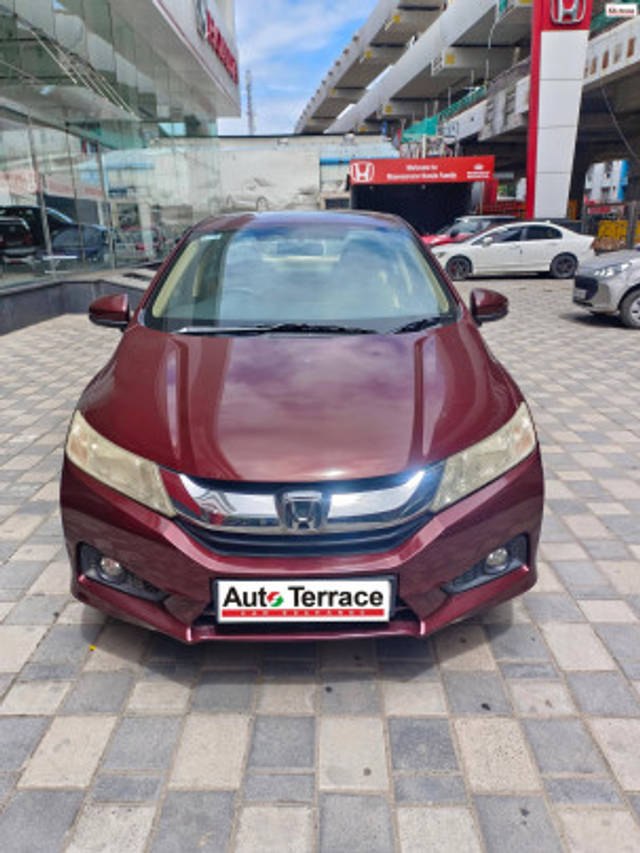 https://images10.gaadi.com/usedcar_image/4556868/original/541b903e42927c6614a651b18e42b467.jpg?imwidth=6400