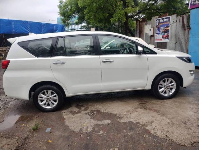 https://images10.gaadi.com/usedcar_image/4556910/original/processed_b6f44e3f89ef270c449981c86c6de980.jpg?imwidth=6401