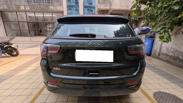 https://images10.gaadi.com/usedcar_image/4556913/original/processed_4304ab32-ebe1-4b72-9f23-a52bdf0d55a1.jpeg?imwidth=6401