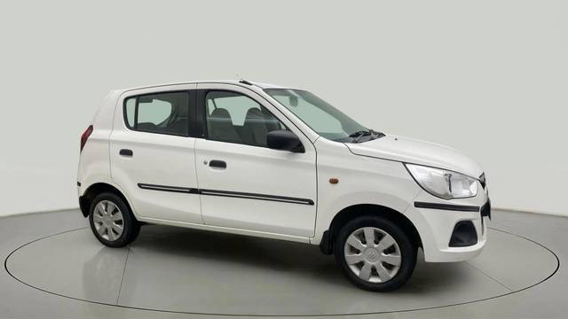 https://images10.gaadi.com/usedcar_image/4556916/original/c37b2a63c745965440ac6ab5d68cbd0b.jpg?imwidth=6400
