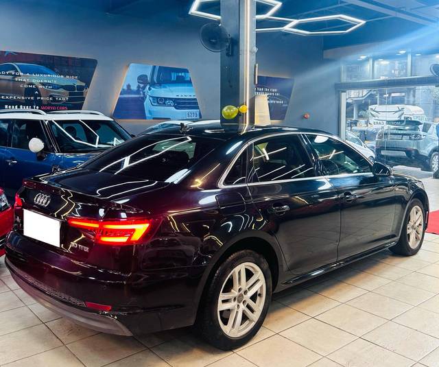 https://images10.gaadi.com/usedcar_image/4556929/original/processed_4e30f448a21af239caac1f7cb84cc566.jpg?imwidth=6401