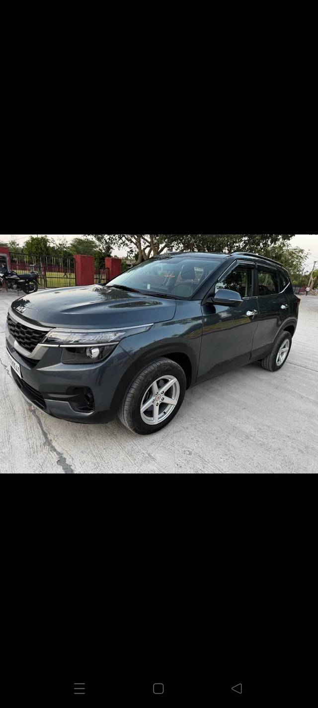https://images10.gaadi.com/usedcar_image/4556942/original/processed_61eab7e52cddf1066a203db651fd1b2c.jpg?imwidth=6400