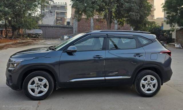 https://images10.gaadi.com/usedcar_image/4556966/original/processed_1b376af3-8e4f-4bf7-b5d3-b8b38d9e811a.jpg?imwidth=6401