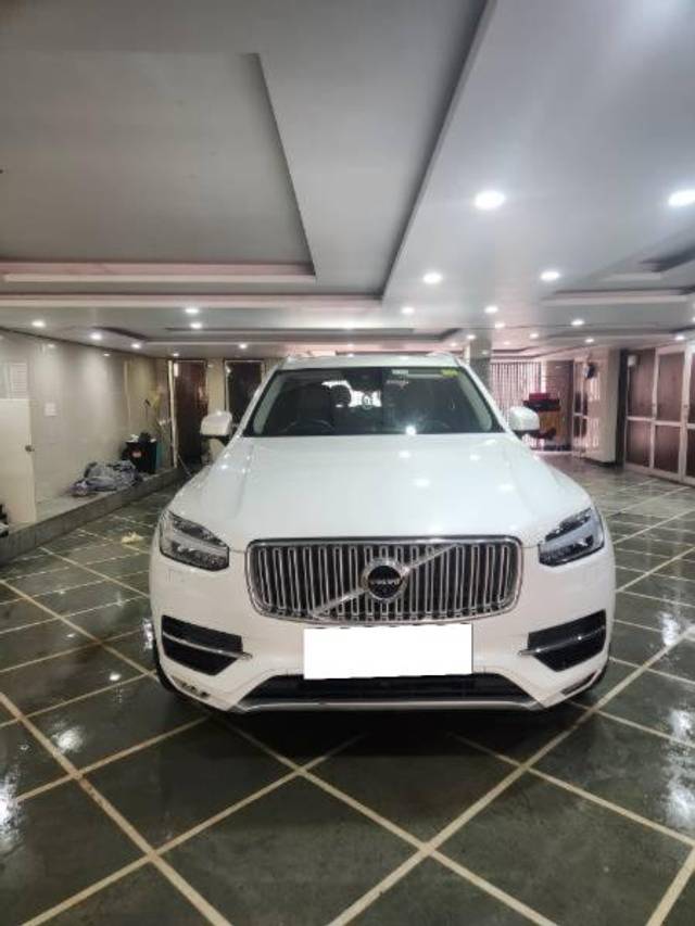 https://images10.gaadi.com/usedcar_image/4556967/original/processed_8c42984c-890c-4b7a-8ed2-56f61569d364.jpg?imwidth=6402