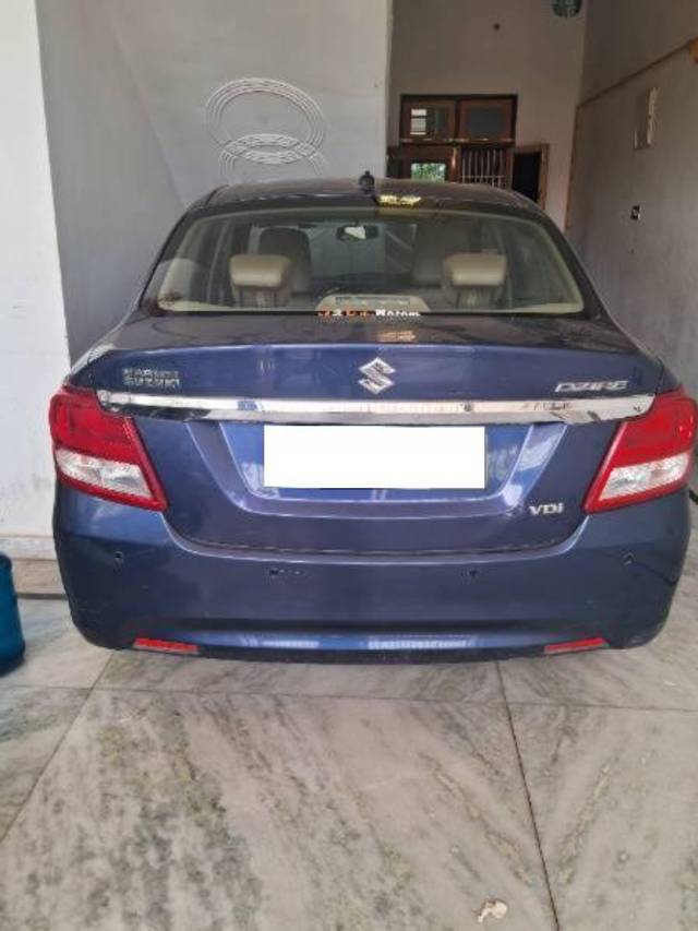 https://images10.gaadi.com/usedcar_image/4556968/original/processed_38585636-4c7a-4924-aac0-4fc7a54b0734.jpg?imwidth=6400