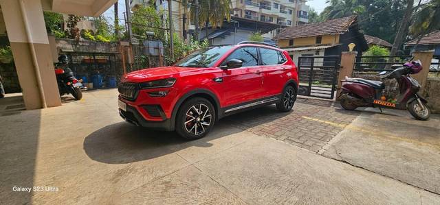 https://images10.gaadi.com/usedcar_image/4557004/original/processed_a2da401d-3609-4c9c-8f76-c3711b3d9dac.jpg?imwidth=6400