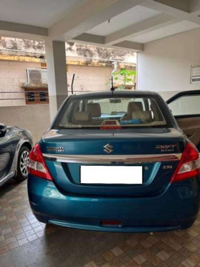 https://images10.gaadi.com/usedcar_image/4557008/original/processed_49c0e7a2-8130-4fe8-abc0-b0fdb7f6d8ca.jpg?imwidth=6401