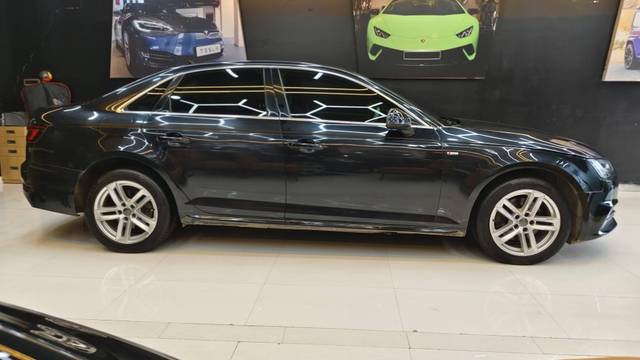 https://images10.gaadi.com/usedcar_image/4557016/original/processed_37efb75430187921a4cffa8c6b8c2533.jpg?imwidth=6401