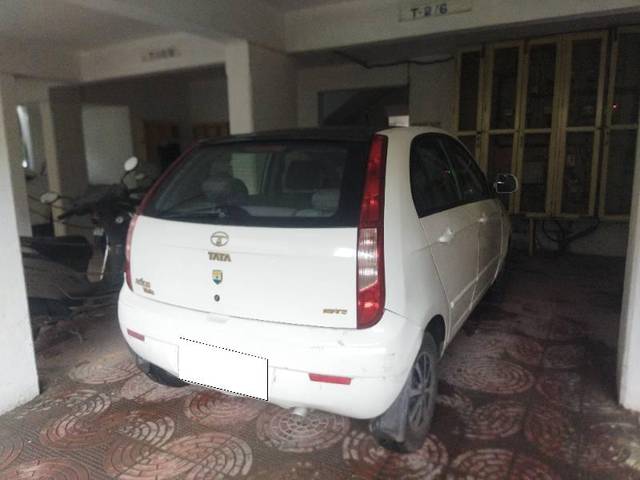 https://images10.gaadi.com/usedcar_image/4557031/original/processed_0736c20a-8404-474b-97e3-19699f12b57f.jpg?imwidth=6401
