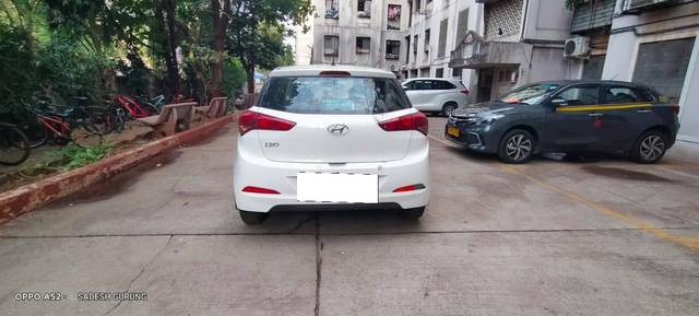 https://images10.gaadi.com/usedcar_image/4557042/original/processed_10cc17023e060b82f4f3b0845bbdb897.jpg?imwidth=6402