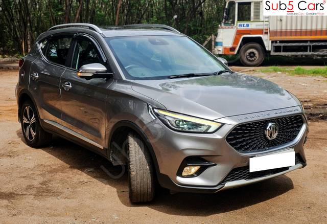 https://images10.gaadi.com/usedcar_image/4557046/original/processed_89719ccb37713581591fe2fdd874402b.jpg?imwidth=6400