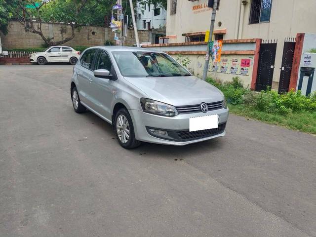 https://images10.gaadi.com/usedcar_image/4557049/original/processed_a1b0f632bc8ced6769049952284249a8.jpg?imwidth=6400
