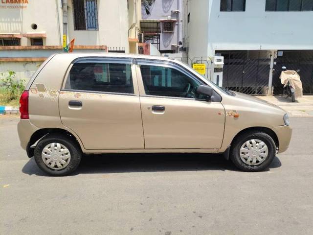 https://images10.gaadi.com/usedcar_image/4557055/original/processed_a1fb8425561d61cbf1a52ee8b8acb3f6.jpg?imwidth=6401