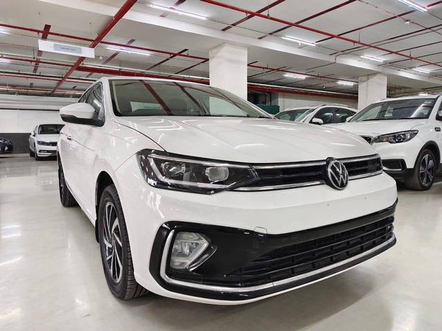 https://images10.gaadi.com/usedcar_image/4557179/original/processed_e5bbe2f0d272167c50c6740d3df1157e.jpg?imwidth=6400