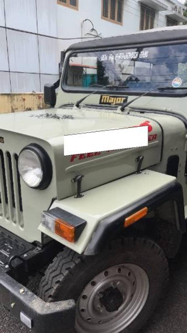 https://images10.gaadi.com/usedcar_image/4557192/original/processed_c7d431b8-1cd8-450f-adae-746b7cd95c2e.JPG?imwidth=6400