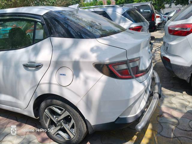 https://images10.gaadi.com/usedcar_image/4557212/original/processed_4549ca35412115937db1c7d0355c207e.jpg?imwidth=6401