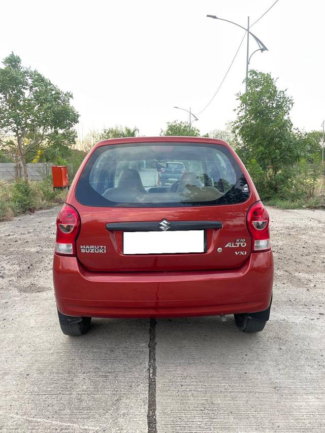 https://images10.gaadi.com/usedcar_image/4557215/original/processed_1e4ad4ae44e3864e3447bdeba1e03831.jpg?imwidth=6402