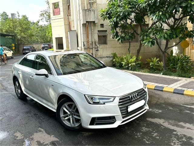 https://images10.gaadi.com/usedcar_image/4557279/original/9205017e41ebe60f2c9530a639cc7abd.jpg?imwidth=6400