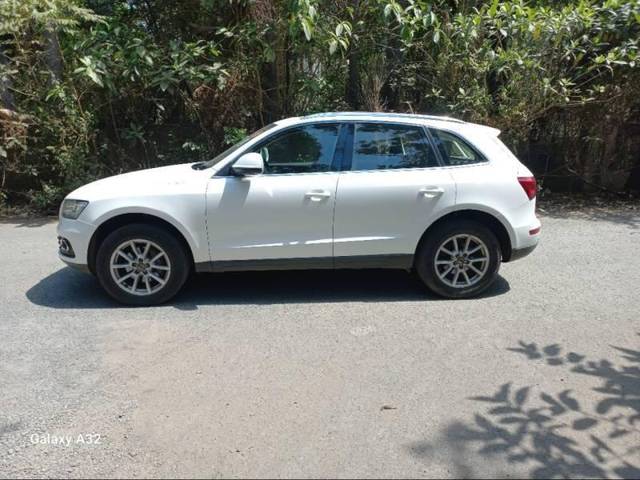 https://images10.gaadi.com/usedcar_image/4557295/original/processed_2ea46aca4f939213adeb00d01ae05ada.jpg?imwidth=6402