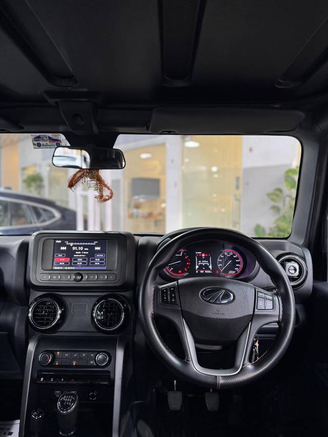 https://images10.gaadi.com/usedcar_image/4557297/original/0d0d73e3378a6abc235fba2235de7d06.jpg?imwidth=6402