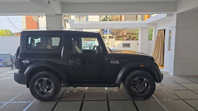 https://images10.gaadi.com/usedcar_image/4557297/original/processed_caefe98bbc5d924d4184280574da7648.jpg?imwidth=6401