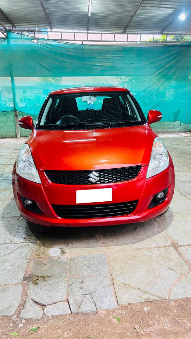 https://images10.gaadi.com/usedcar_image/4557320/original/processed_69c6a2fab09f6402fe871495d91b279f.jpg?imwidth=6400