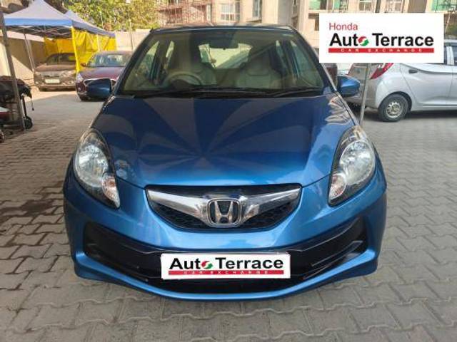 https://images10.gaadi.com/usedcar_image/4557326/original/5f3ac00138fb3391f11b03116a6463b2.jpeg?imwidth=6400
