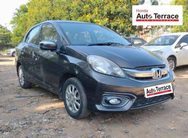 https://images10.gaadi.com/usedcar_image/4557341/original/90a205c07d772d8fafa2f43766f0b499.jpeg?imwidth=6400