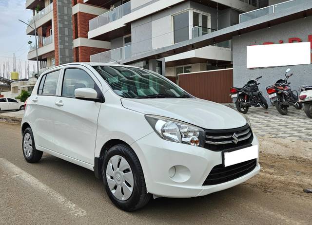 https://images10.gaadi.com/usedcar_image/4557429/original/processed_5002213472abb6f0acded97c90ca04d6.jpg?imwidth=6400