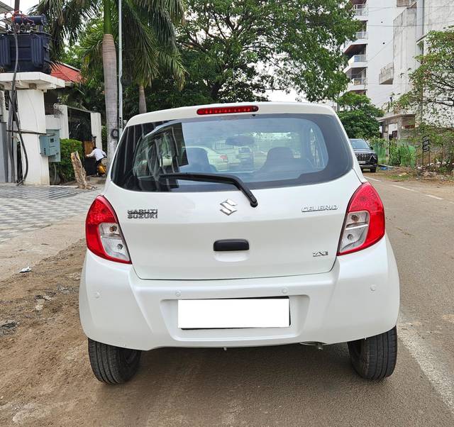 https://images10.gaadi.com/usedcar_image/4557429/original/processed_e103a85609fdcf7d1d8d58e4c345a812.jpg?imwidth=6402