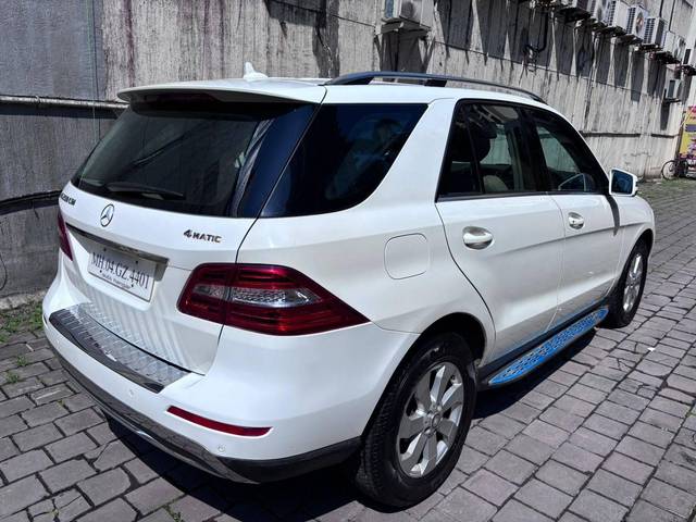 https://images10.gaadi.com/usedcar_image/4557431/original/processed_9d4ea684f9e94d098254e8a2c8604ef1.jpeg?imwidth=6401