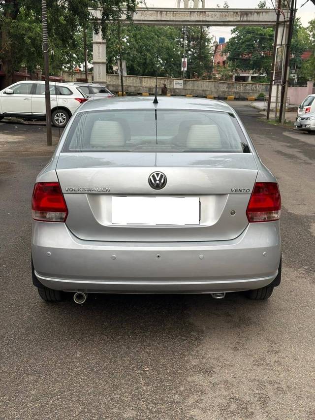 https://images10.gaadi.com/usedcar_image/4557440/original/processed_d507161711a9c505a19cc4927978a82c.jpg?imwidth=6401