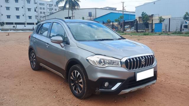 https://images10.gaadi.com/usedcar_image/4557442/original/processed_88f05b5b552f1fd495be521aa699b9c0.jpg?imwidth=6400