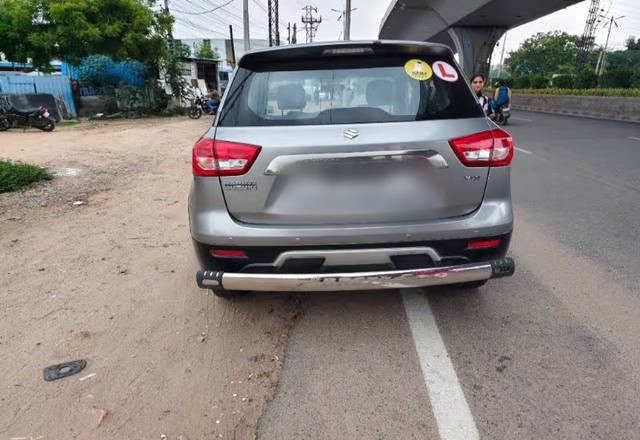 https://images10.gaadi.com/usedcar_image/4557444/original/da9015a2-170f-4a22-a2cc-a993b40fd240.?imwidth=6402