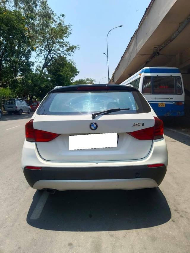 https://images10.gaadi.com/usedcar_image/4557448/original/processed_fba3daff08ddaff53357a653f1383186.jpg?imwidth=6401