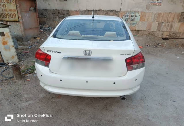 https://images10.gaadi.com/usedcar_image/4557450/original/68601189-01f5-4399-ac8d-7d9a4107cf82.?imwidth=6402