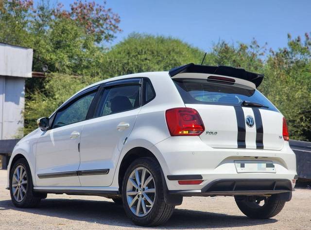 https://images10.gaadi.com/usedcar_image/4557451/original/processed_ec743c0fb709a4cee862f0501fa72714.jpg?imwidth=6401