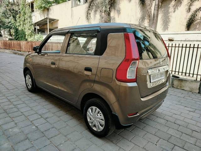https://images10.gaadi.com/usedcar_image/4557459/original/processed_ad06a0f2510194b7e18e22d3b5ae407c.jpeg?imwidth=6402