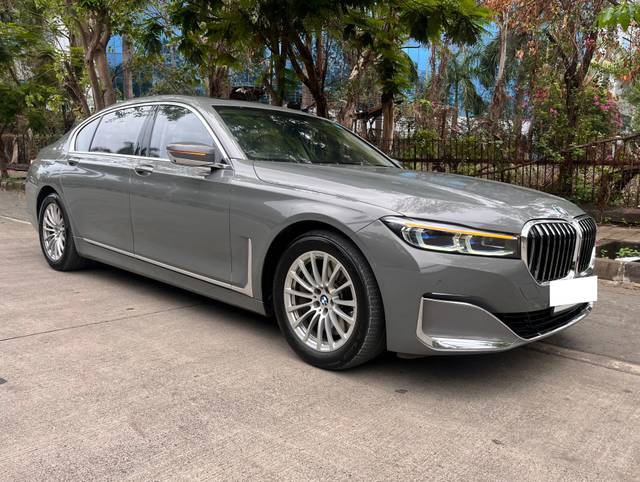 https://images10.gaadi.com/usedcar_image/4557468/original/processed_f6f5096dbd14dff027a4491bca123ce1.jpg?imwidth=6400