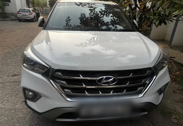 https://images10.gaadi.com/usedcar_image/4557496/original/4b738773-138c-498e-9666-515caccdd027.?imwidth=6400