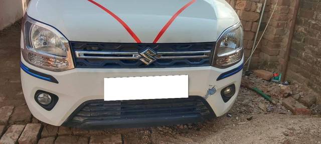 https://images10.gaadi.com/usedcar_image/4557563/original/processed_f9a5dac8190a8a84c5beaca54a54358c.jpg?imwidth=6400