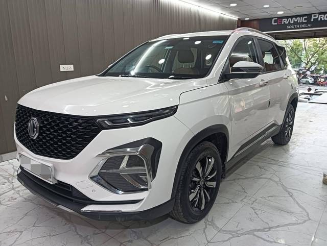 https://images10.gaadi.com/usedcar_image/4557573/original/processed_d198ca6e138a42568c69ec9536475649.jpg?imwidth=6400