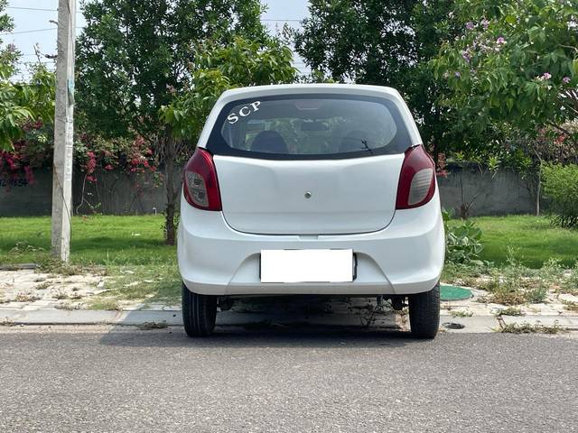 https://images10.gaadi.com/usedcar_image/4557580/original/processed_a5f043556d600b5e1b11fd4ae7d00014.jpg?imwidth=6402