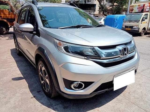 https://images10.gaadi.com/usedcar_image/4557593/original/processed_3128ba73d844780a4da2bfd17a809db8.jpg?imwidth=6400