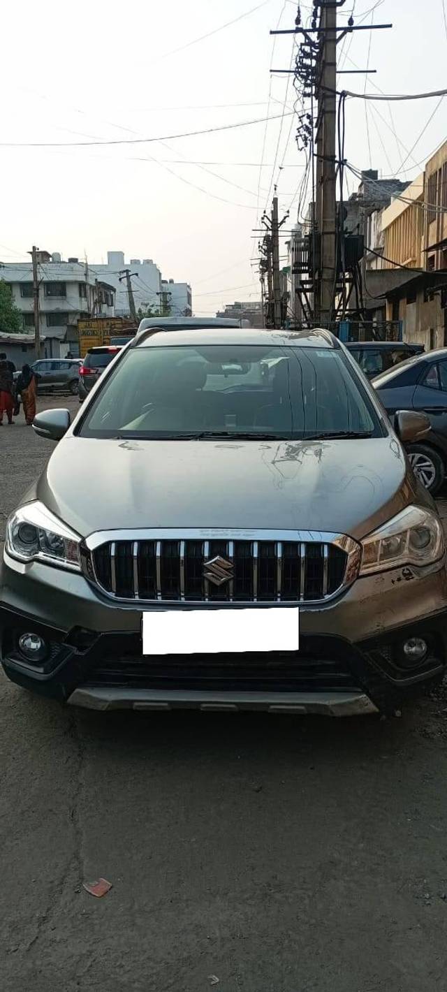 https://images10.gaadi.com/usedcar_image/4557628/original/processed_10926d35-5454-425f-a677-b85104e0627e.jpg?imwidth=6400