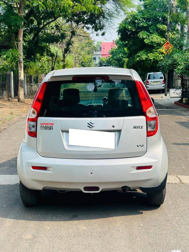 https://images10.gaadi.com/usedcar_image/4557681/original/processed_a875e84545489ee75992d1f2606292fd.jpg?imwidth=6402