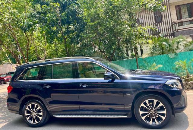 https://images10.gaadi.com/usedcar_image/4557692/original/351811b035b1d0ebe5502f6598e923c9.jpg?imwidth=6401