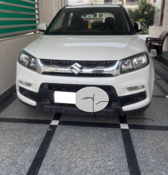 https://images10.gaadi.com/usedcar_image/4557693/original/processed_eac1faf8-9194-4419-9fbe-bd07bcfa8361.jpeg?imwidth=6400